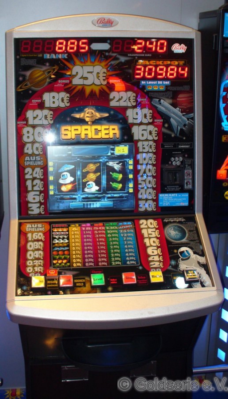 Spacer, Bally Wulff, 2007 Spacer, Bally Wulff, 2007